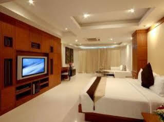 Rayaburi Beach Club Patong Exterior foto
